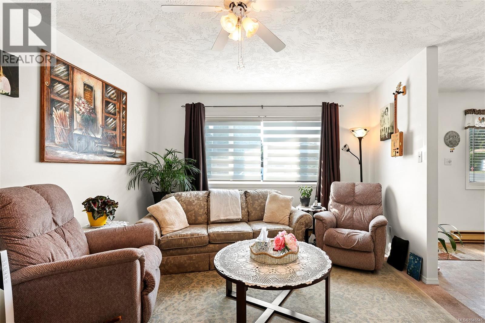 2598 Willard Ave - Image 6