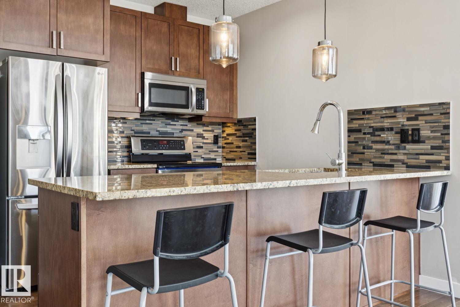 808 10238 103 Street NW - Photo 5