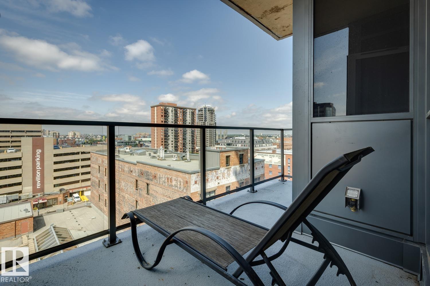 #808 10238 103 ST NW - 27