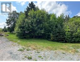 8 Broad Cove Road thumbnail 17