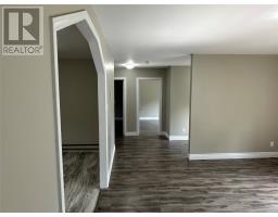 8 Broad Cove Road thumbnail 32