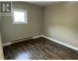 8 Broad Cove Road thumbnail 38