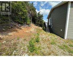 8 Broad Cove Road thumbnail 5