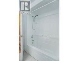 19 Holbrook Avenue thumbnail 12