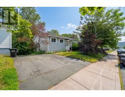 19 Holbrook Avenue thumbnail 2