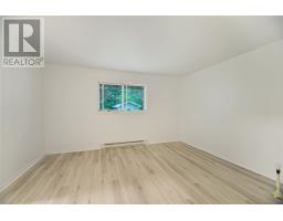 19 Holbrook Avenue thumbnail 20