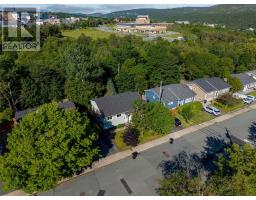 19 Holbrook Avenue thumbnail 29