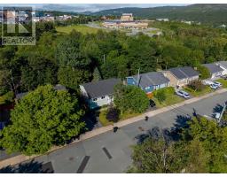 19 Holbrook Avenue thumbnail 30