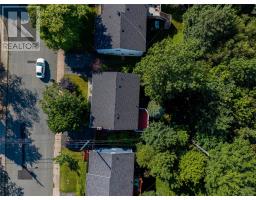 19 Holbrook Avenue thumbnail 32