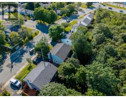 19 Holbrook Avenue thumbnail 36