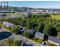 19 Holbrook Avenue thumbnail 40