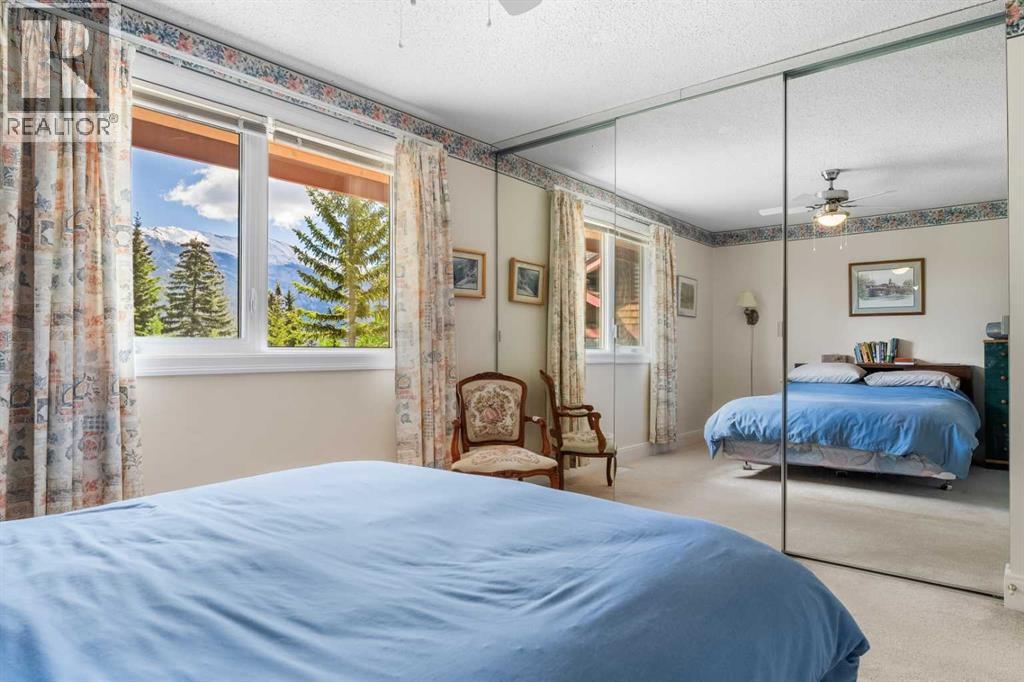 1072 Evergreen - Photo 41