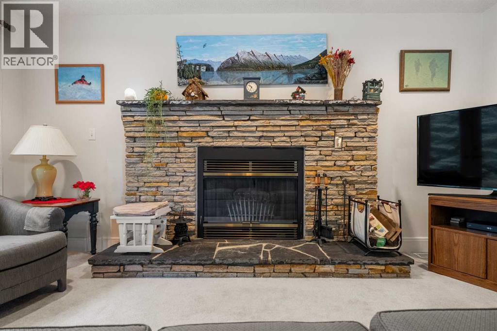 1072 Evergreen - Photo 30