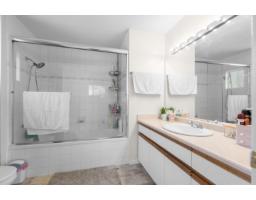 130 14154 103 Avenue, Surrey, BC V3T4Z6 Photo 17