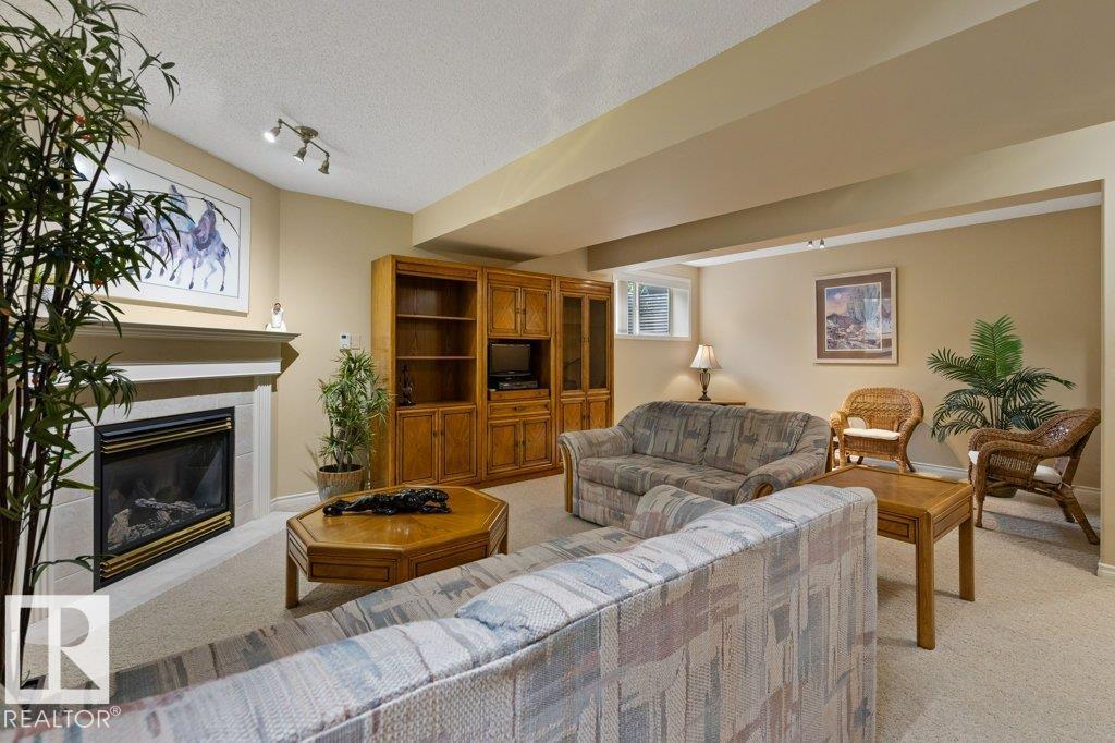 72 EASTCOTT Drive - Photo 30