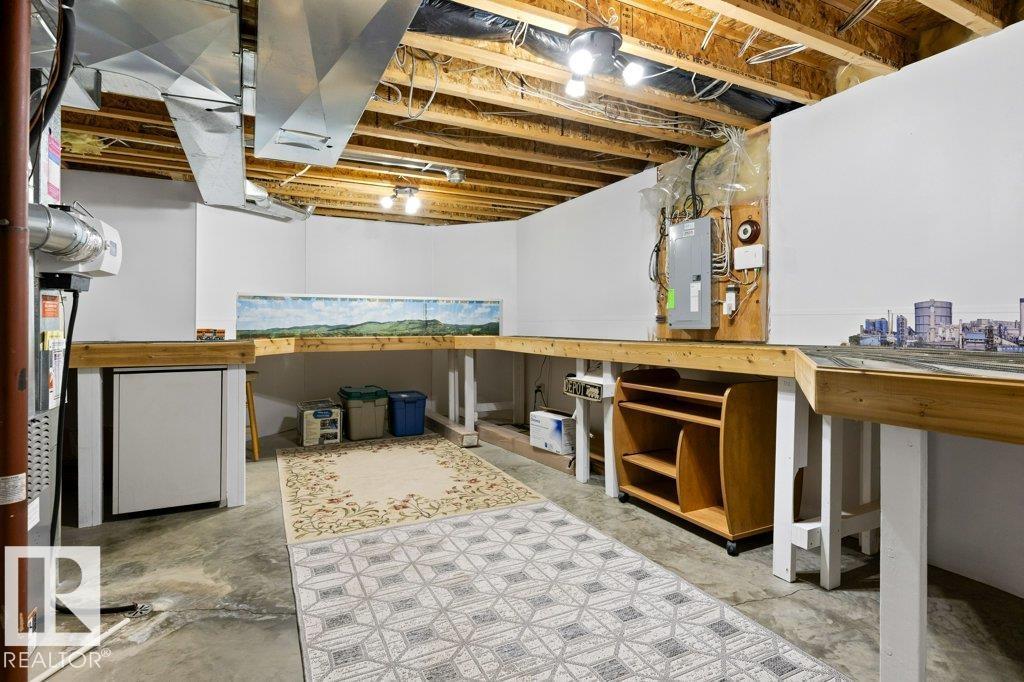 72 EASTCOTT Drive - Photo 40