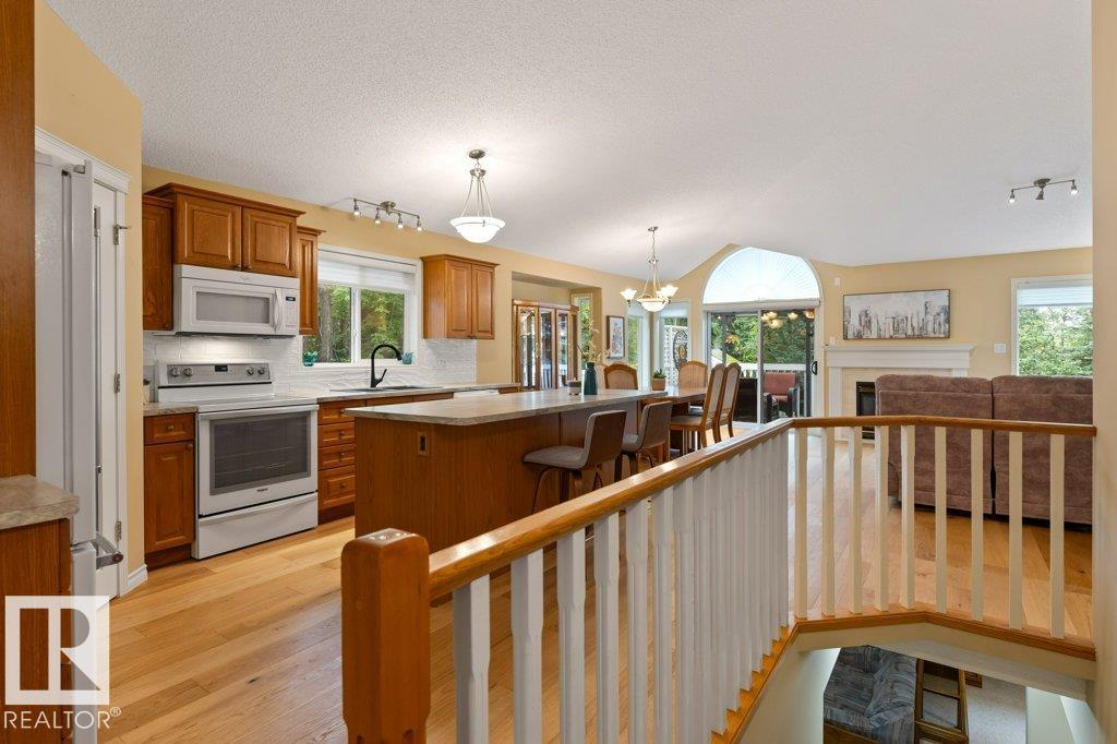 72 EASTCOTT Drive - Photo 9