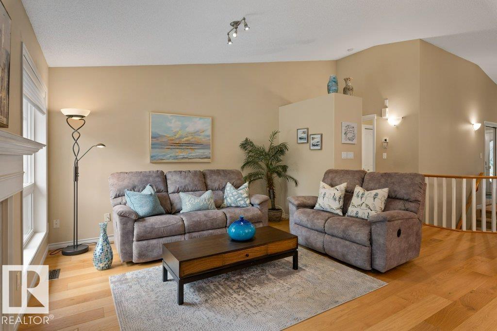 72 EASTCOTT Drive - Photo 18