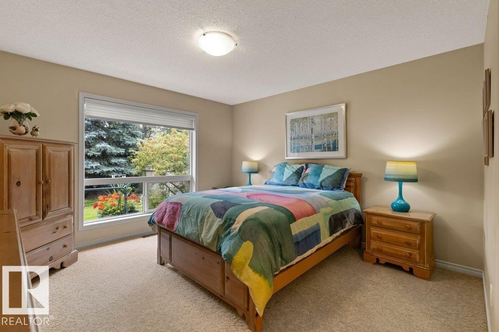 72 EASTCOTT Drive - Photo 24