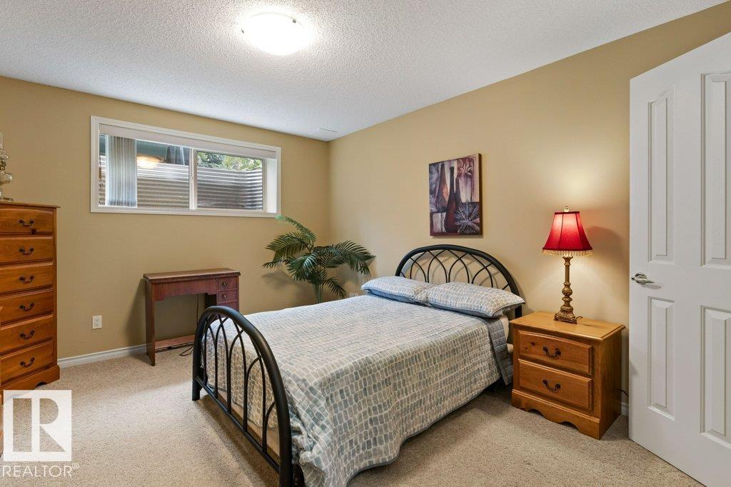 72 EASTCOTT Drive - Photo 37