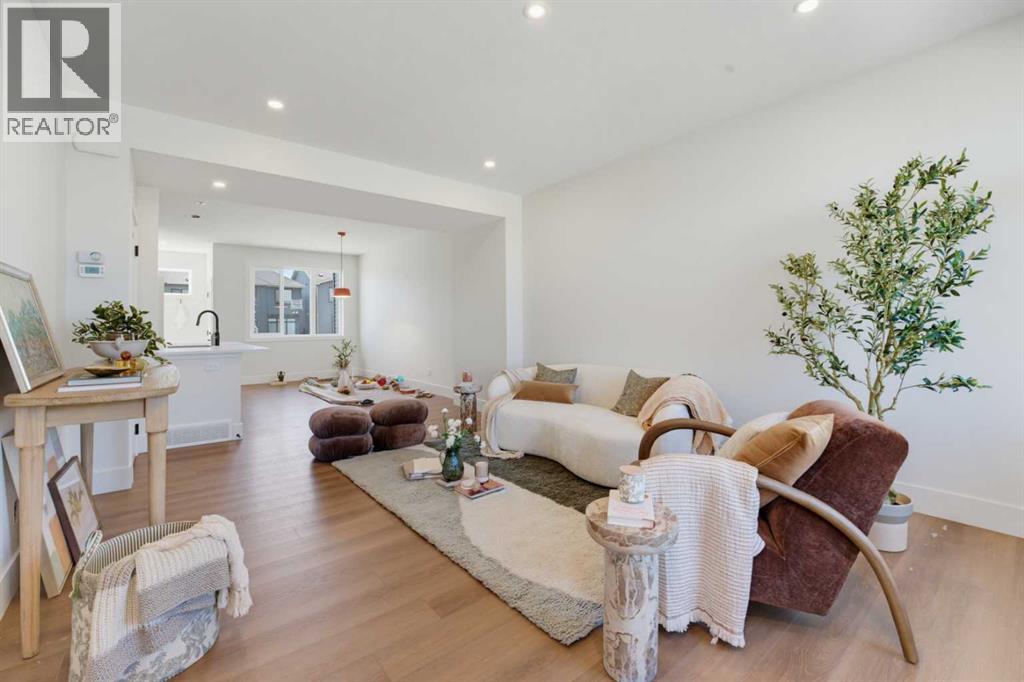 2437 Creeker Lane