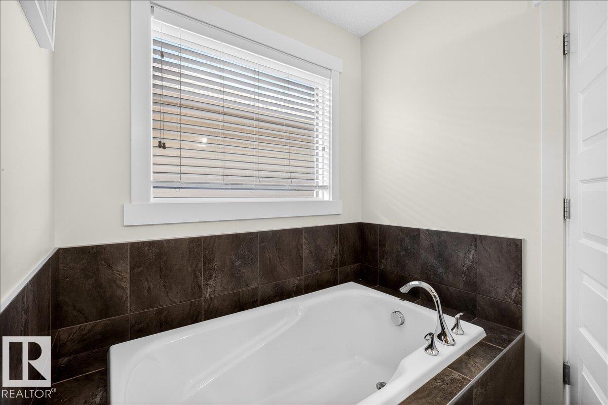 3936 CLAXTON LO SW - Photo 18