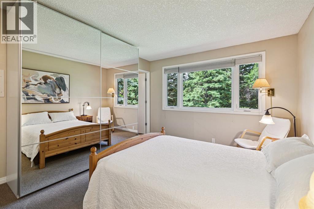 423 Canterbury Place Southwest - Photo 17