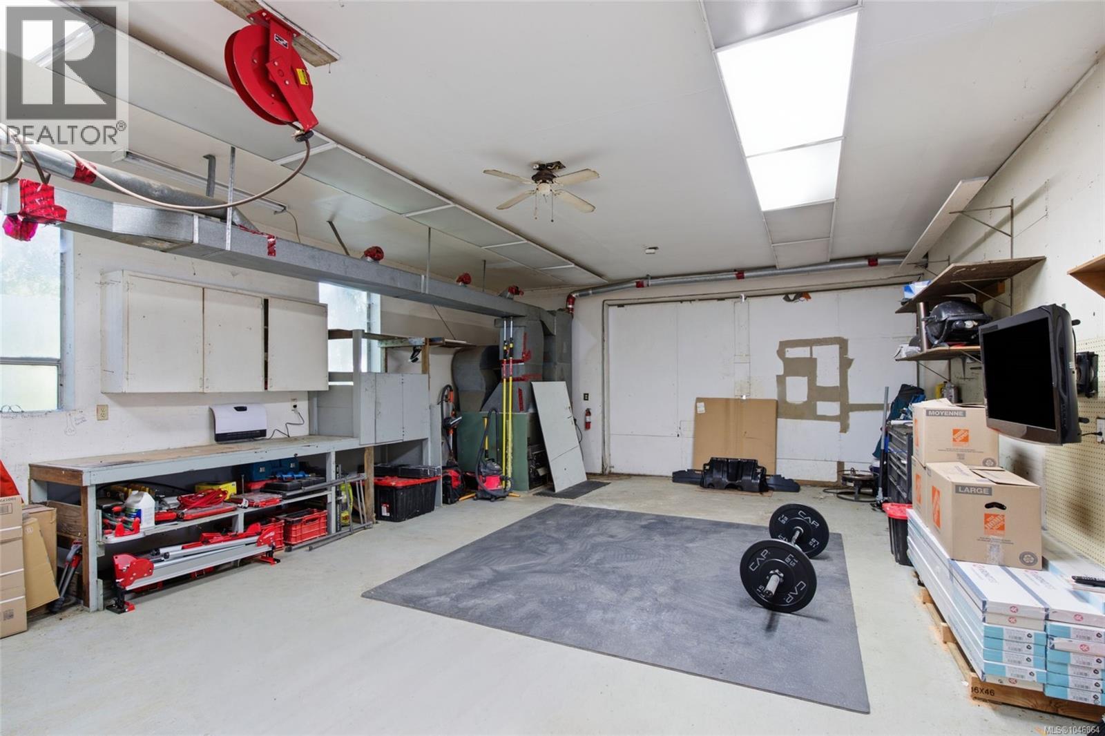 95 McColl Rd - Image 38