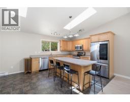 95 Mccoll Rd, Bowser, BC V0R1G0 Photo 18