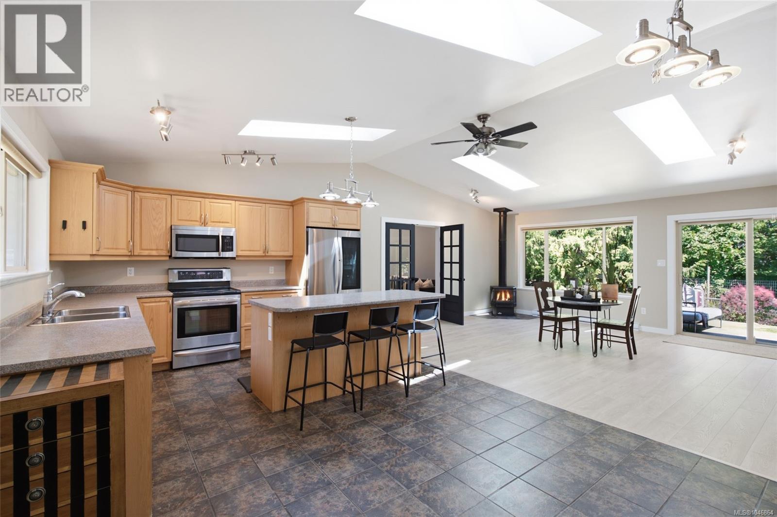 95 McColl Rd - Image 3