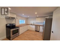 44 Pinder Dr, Prince Township, ON P6A6K4 Photo 12