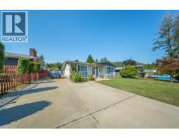 1684 Ridgewood Drive, Castlegar, BC V1N2L7 Photo 44