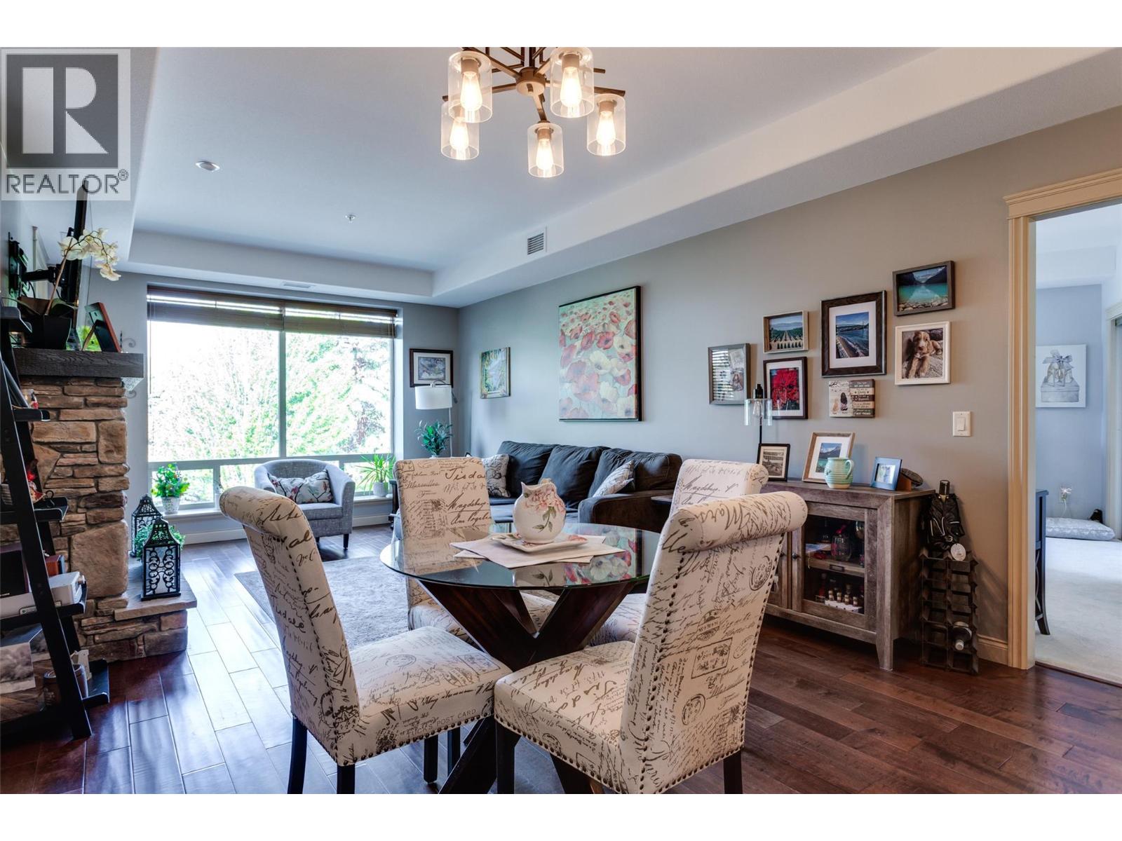 #212 2760 Auburn Road - 11