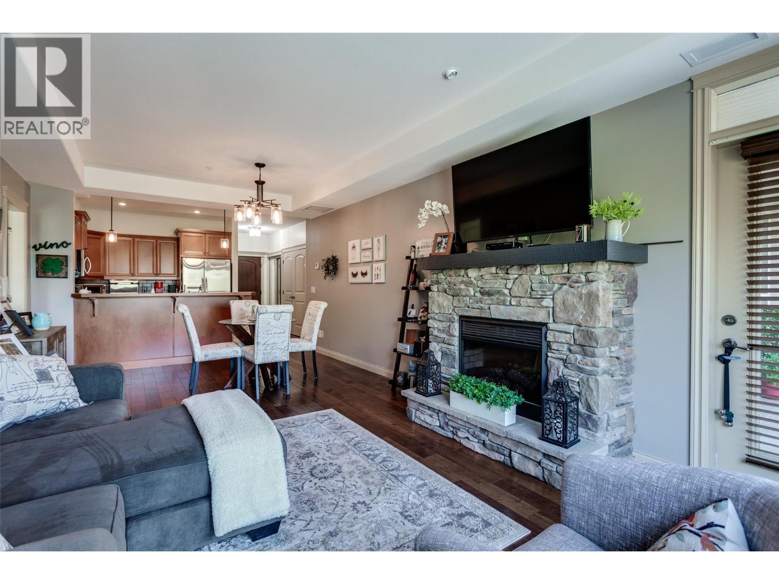 212 2760 Auburn Road, West Kelowna