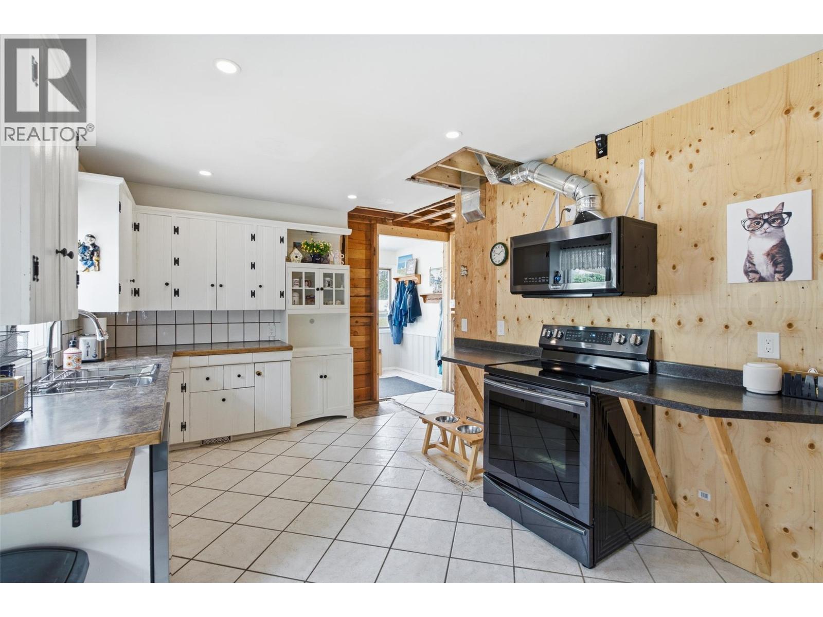 3052 WESTSYDE Road - 73