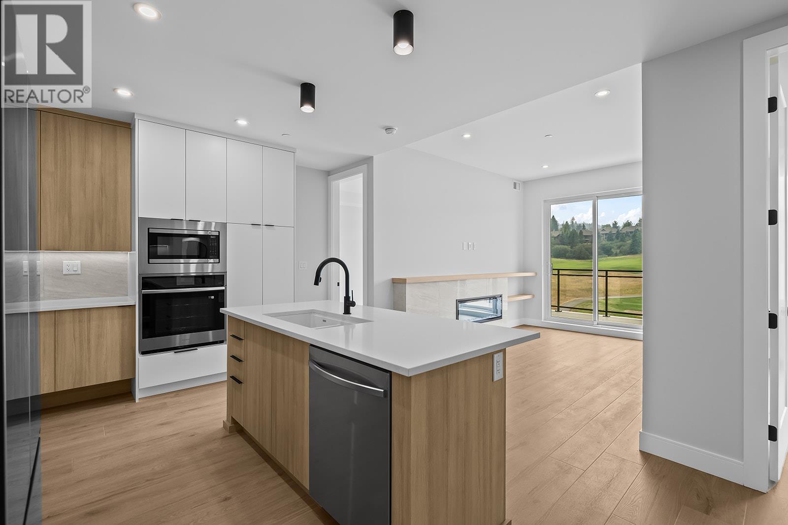 75 Predator Ridge Drive Unit# 506, Vernon