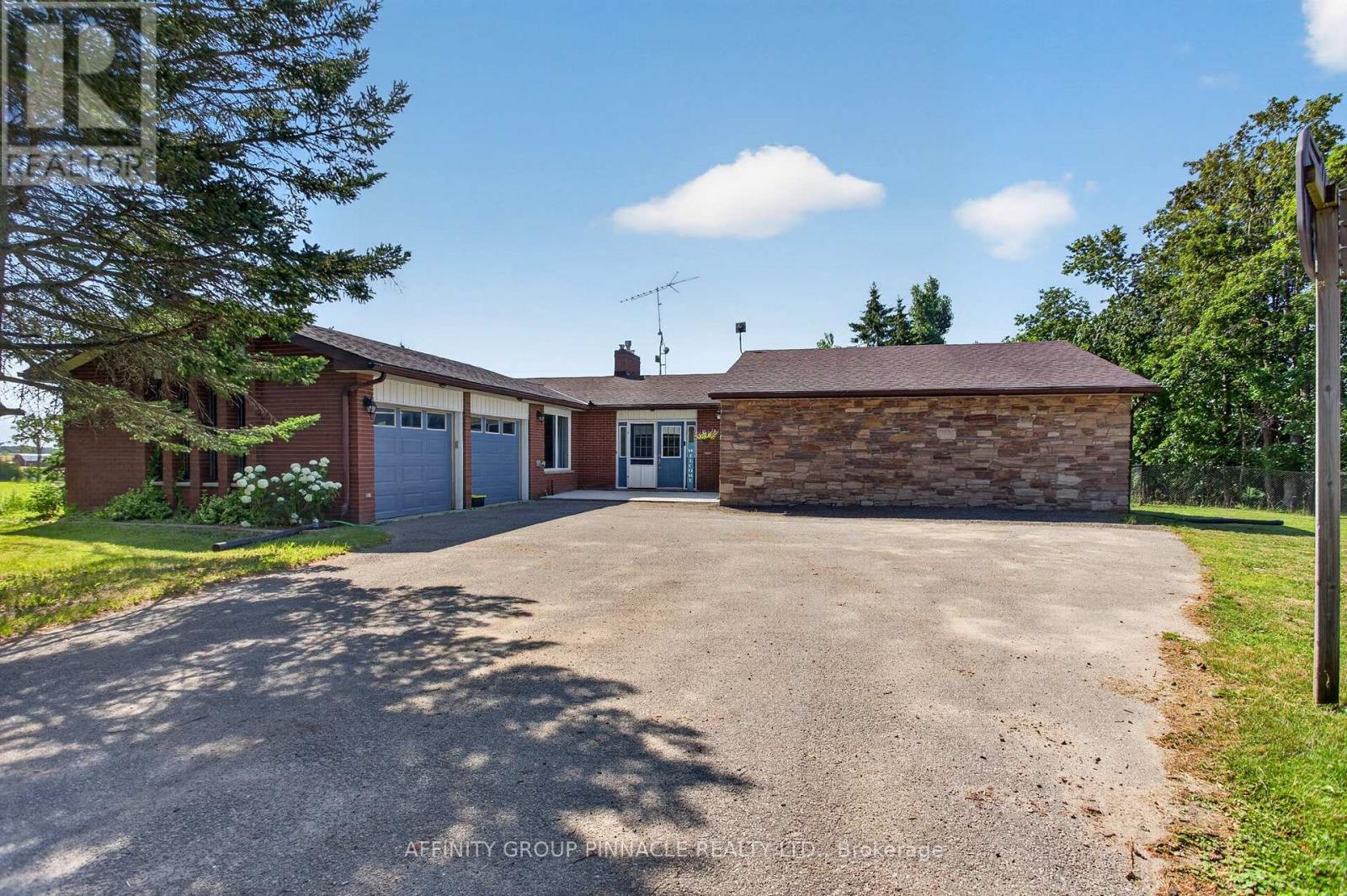 1140 FARMSTEAD ROAD - Image 3
