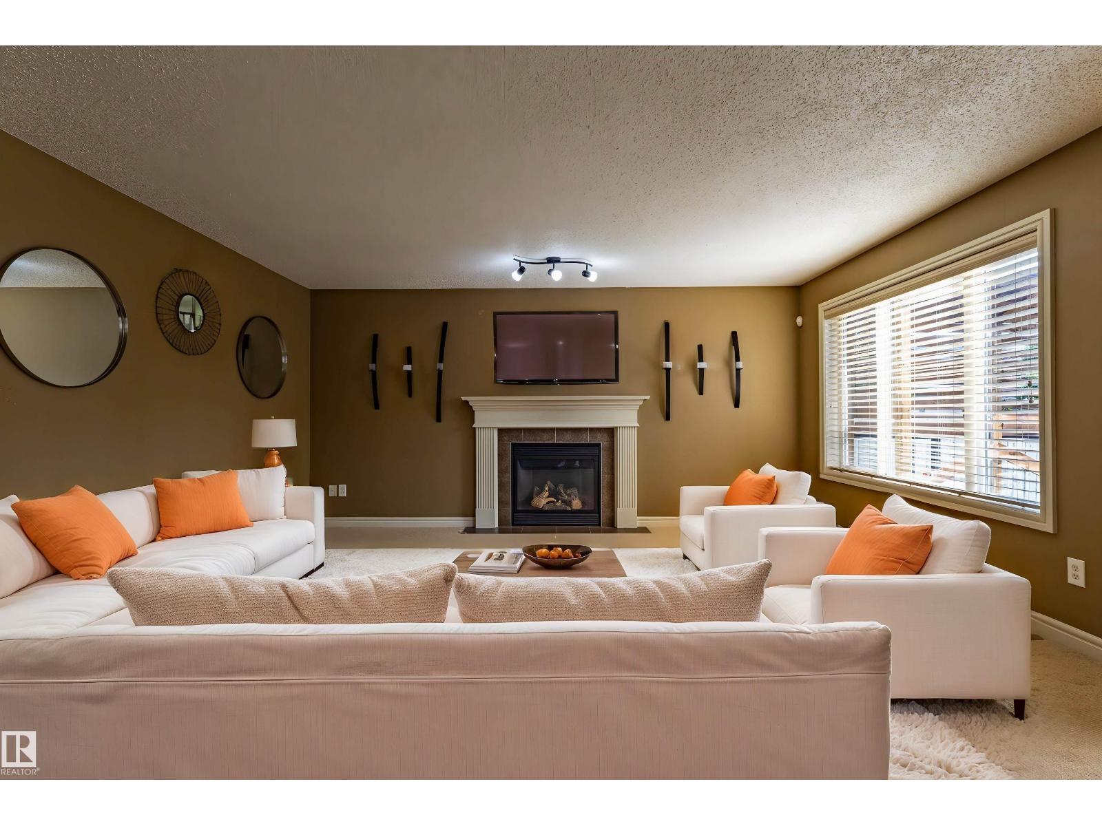 1115 117A ST SW - 19