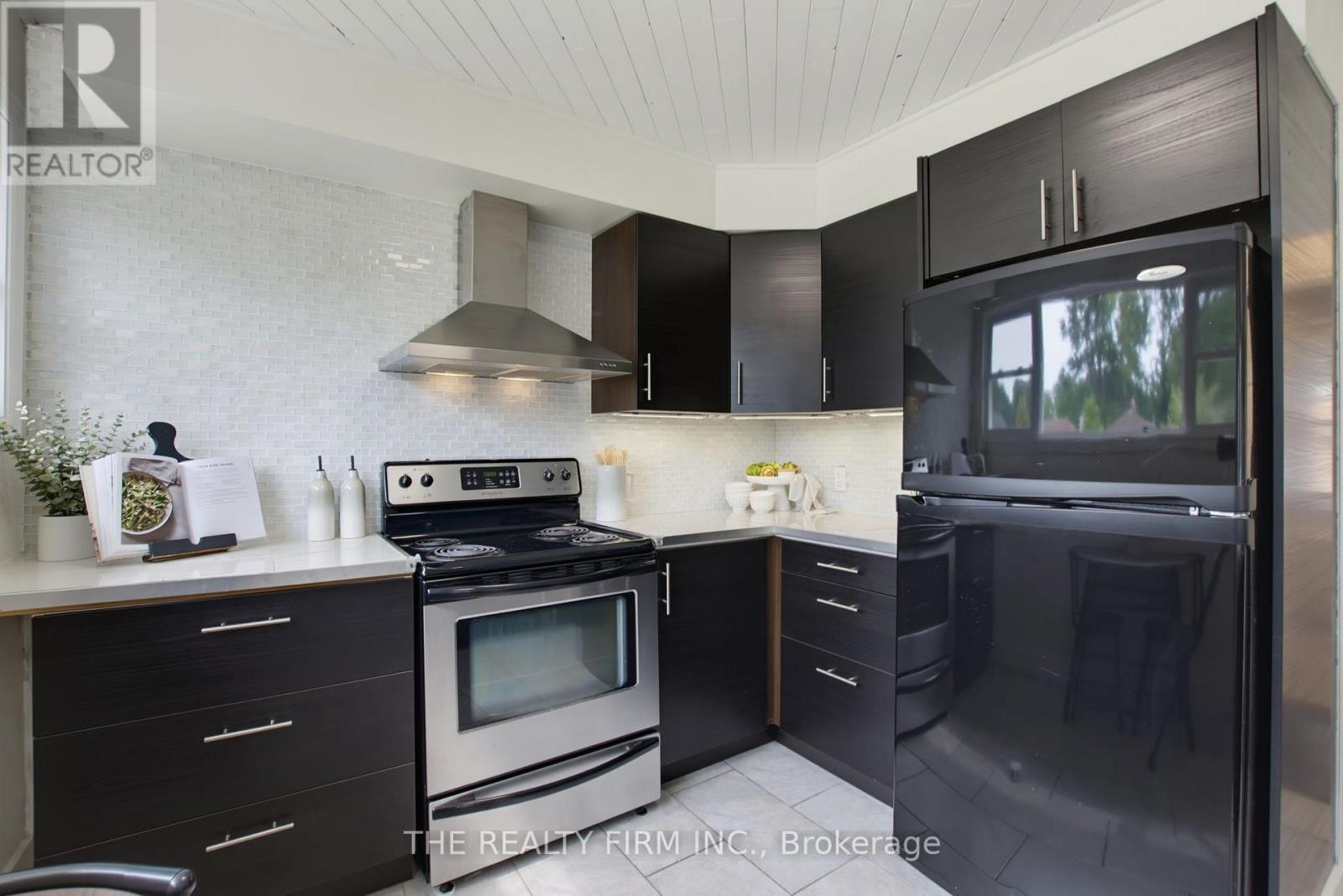 190 VANCOUVER STREET - Image 6