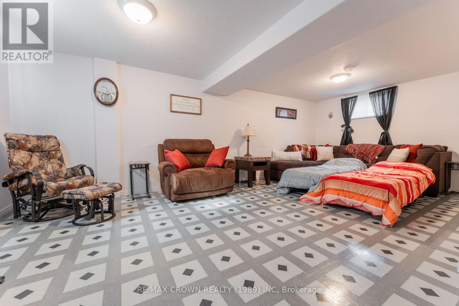 19 LEMARIER STREET - Image 25