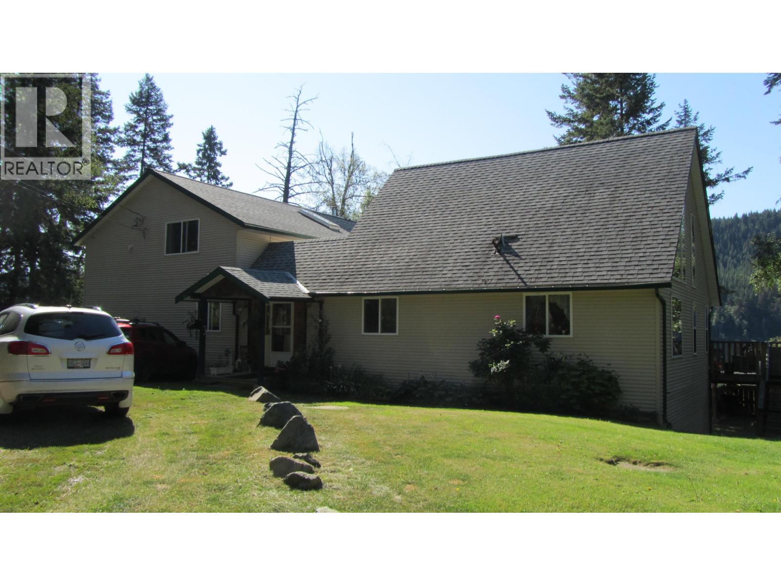 2729 EAGLE CREEK ROAD - 13