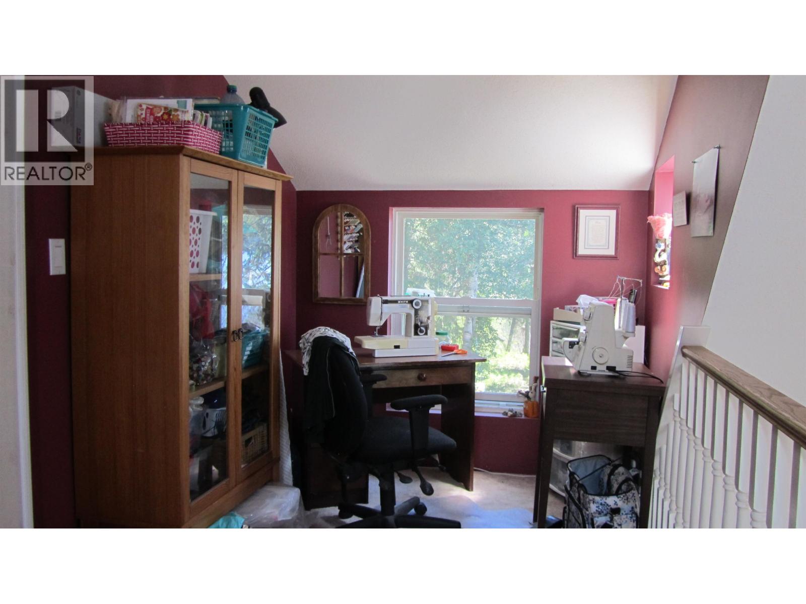 2729 EAGLE CREEK ROAD - 25