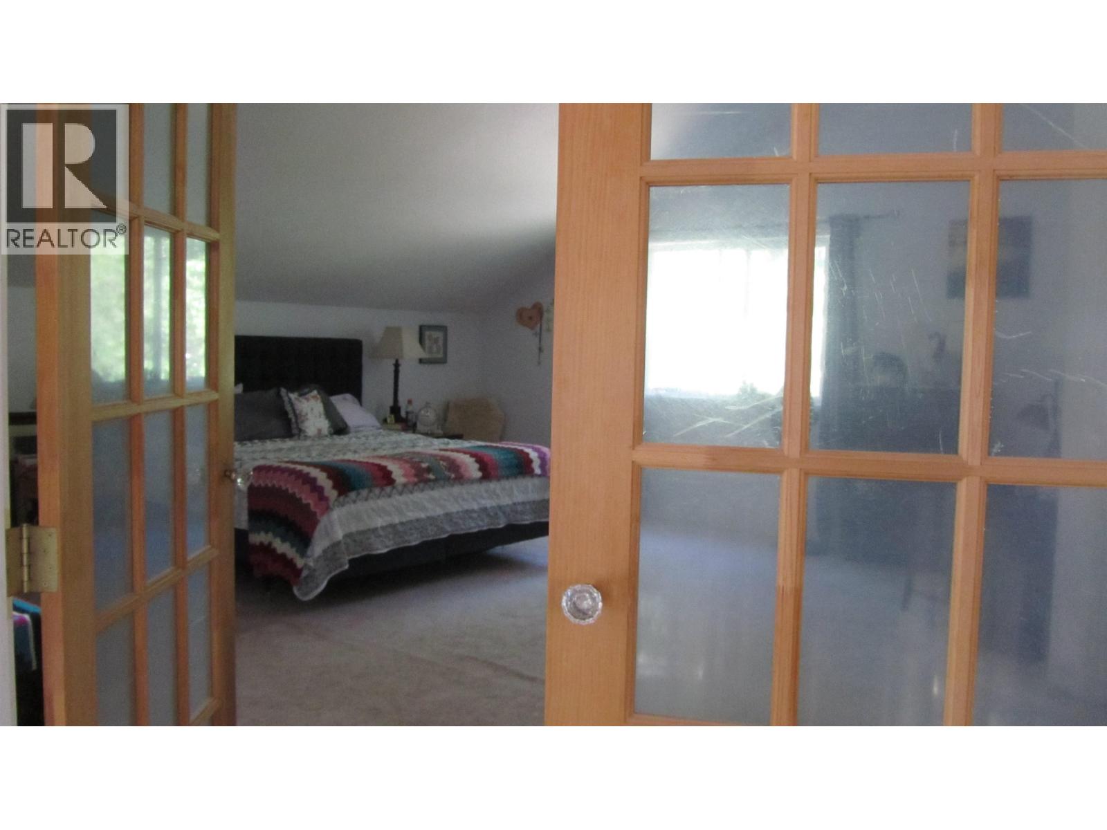 2729 EAGLE CREEK ROAD - Image 26