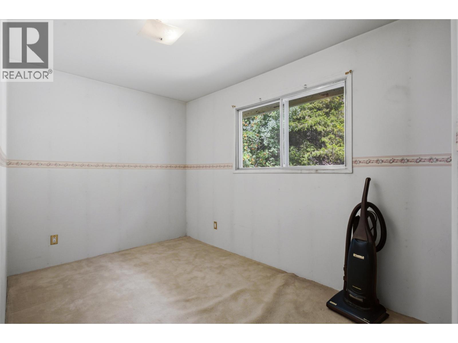 3125 FIRDALE DRIVE - Image 10