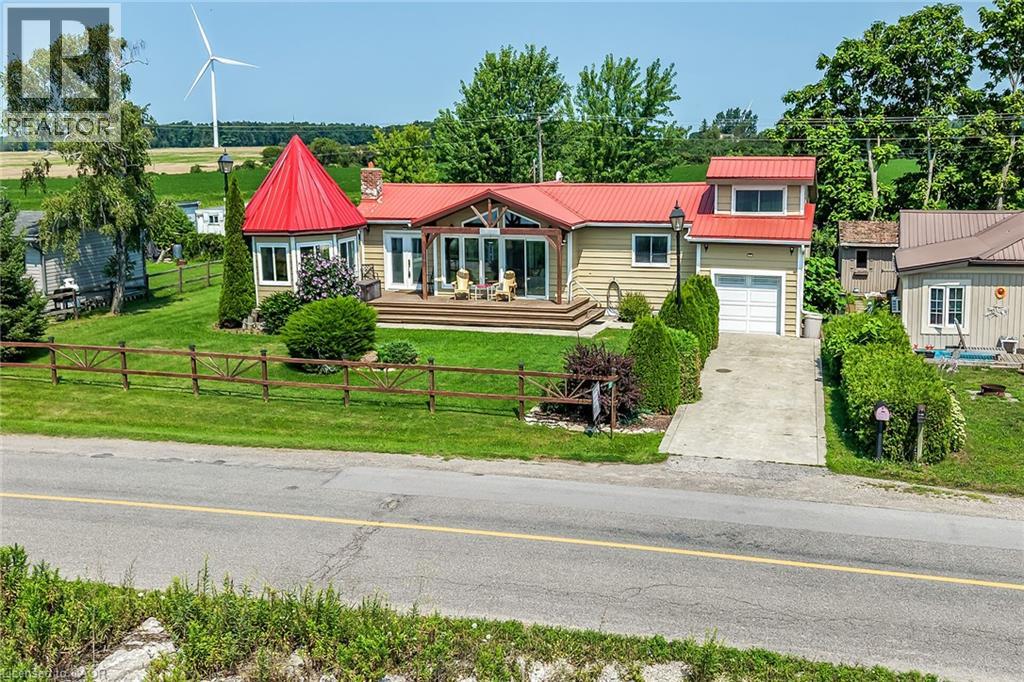 817 LAKESHORE Road - Image 37