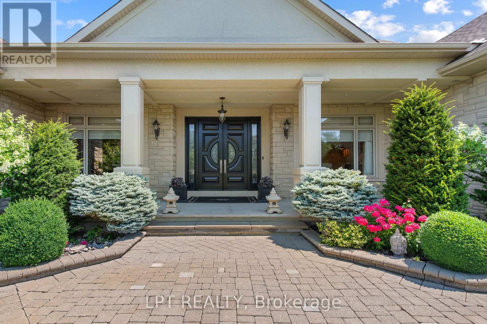 5 Bed, 6 Bath House for Sale in Ottawa – 431 LOCKMASTER CRESCENT, Ottawa – MLS# X13677156 - Image 6