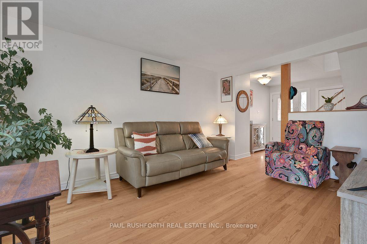3 Bed, 3 Bath House for Sale in Ottawa – 289 KENNEDY LANE E, Ottawa – MLS# X13677216 - Image 9