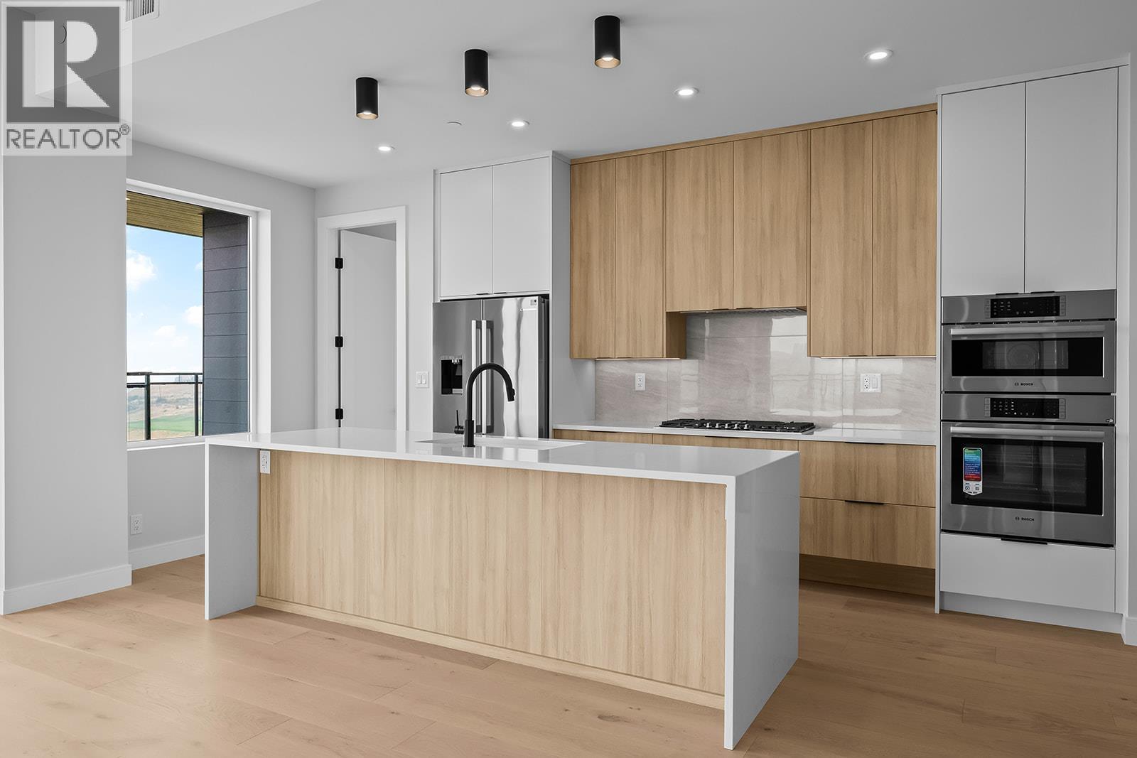 75 Predator Ridge Drive Unit# 602, Vernon