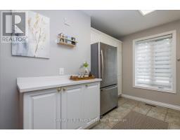 B7 - 22 Wasaga Woods Circle, Wasaga Beach, ON L9Z2N1 Photo 13