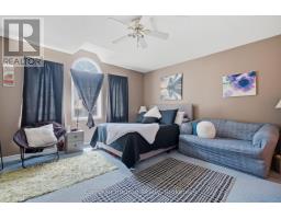 131 Huntingwood Avenue, Hamilton, ON L9H6X5 Photo 32